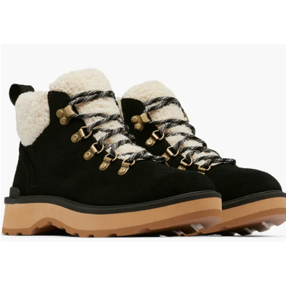 Sorel Women's Hi-Line Lace-Up Cozy Hiker Booties Size 8.5 Black, tawny Buff NWT - Picture 1 of 10